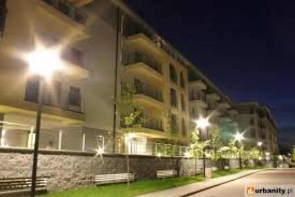 Warsaw King Size Apartment Exterior photo